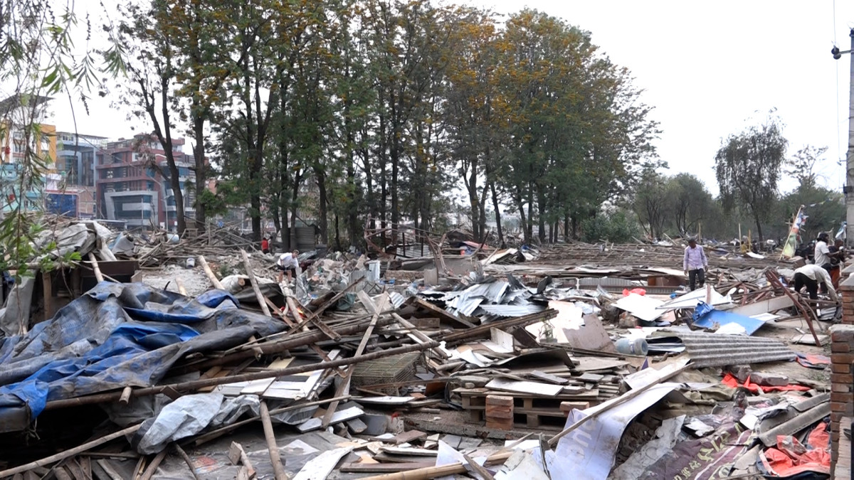 विश्वमा सुकुम्वासी समस्या समाधानको लागि अपनाइएका तरिका र बालेनले अपनाईरहेको सिंगापुर 'मोडेल'